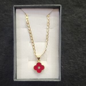 Elegant Red Flower Pendant Necklace